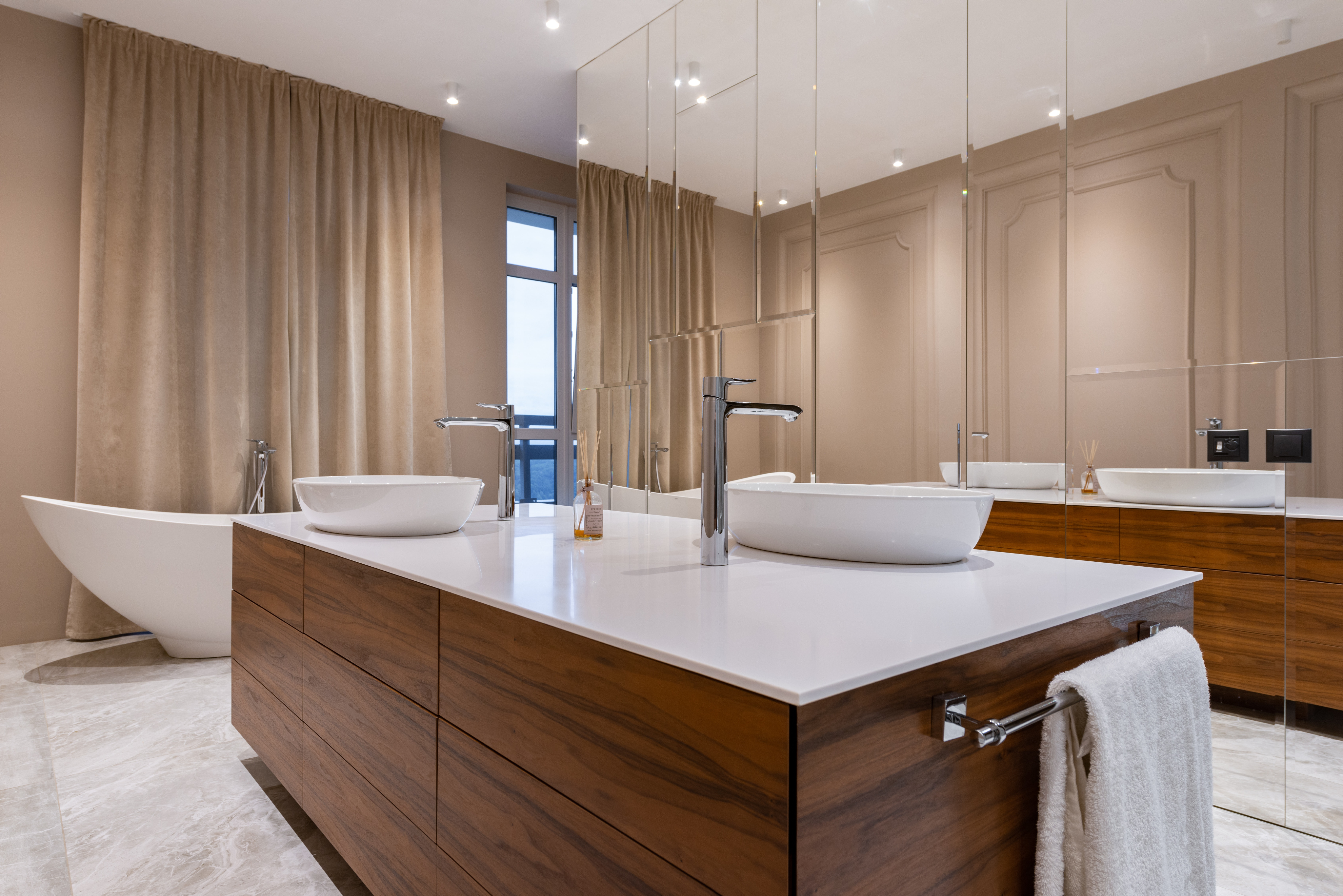 Things to consider when purchasing a bath towel