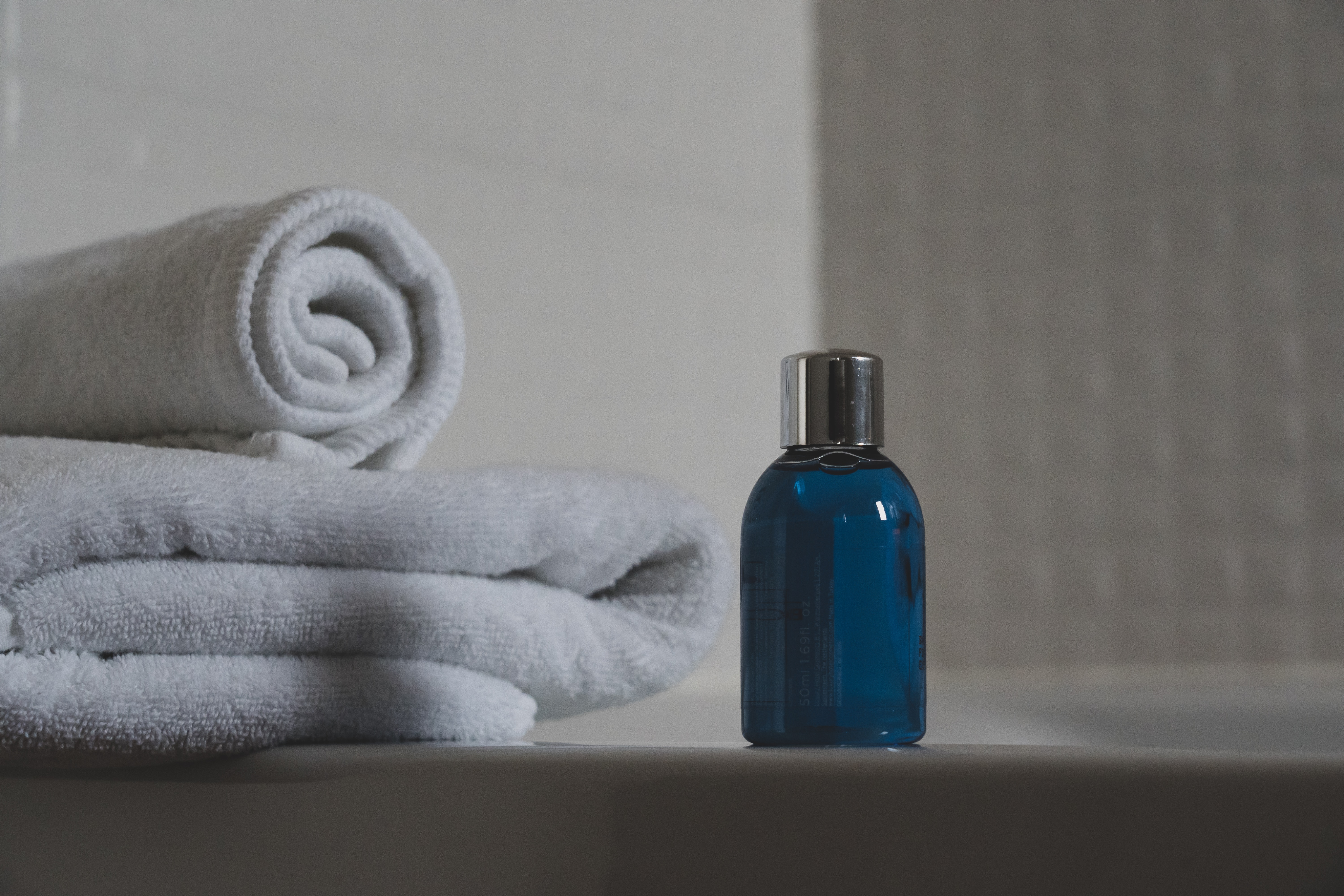 4 Ways to fold bath towels for VIP Guests