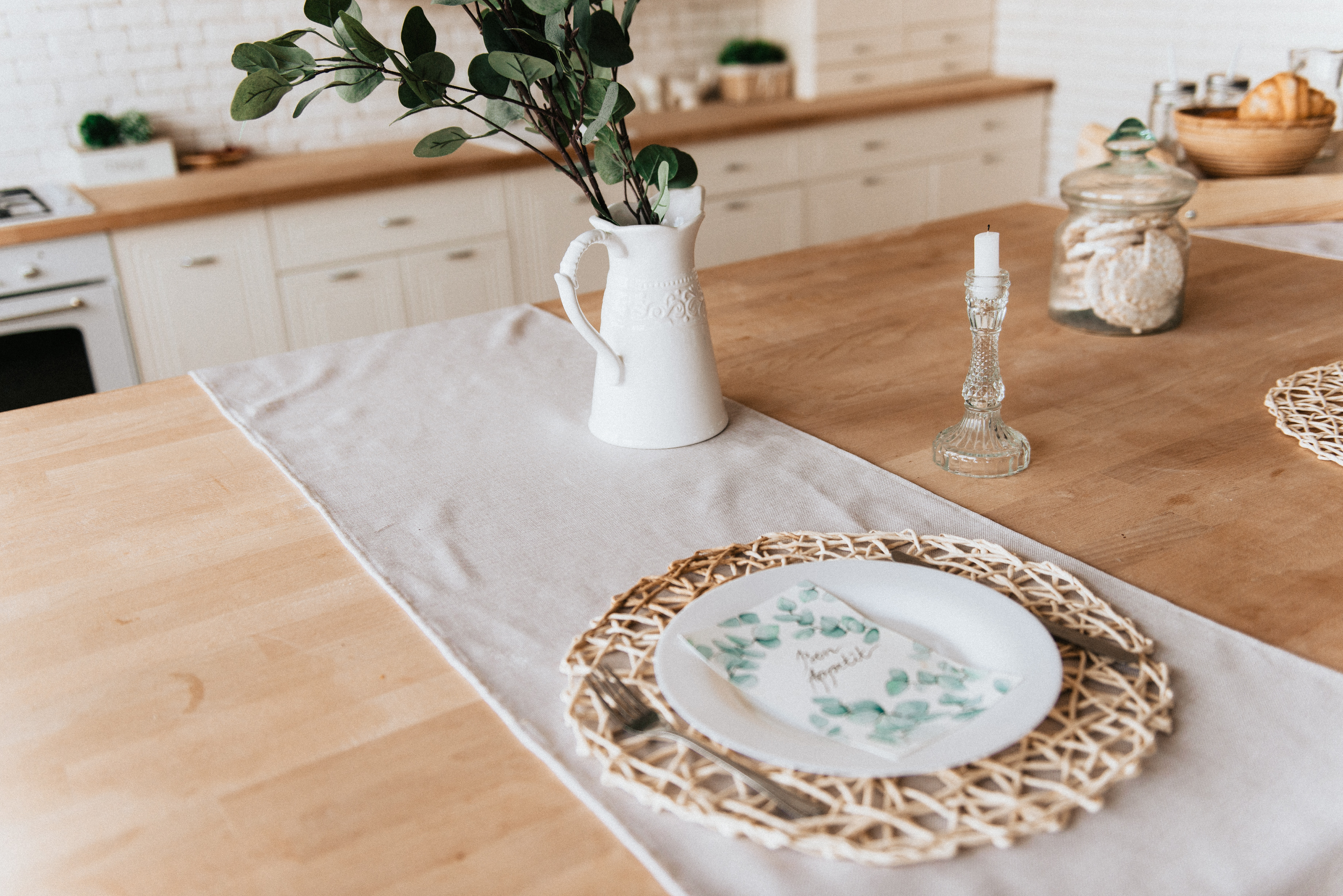 Environment Friendly tips for washing kitchen runners and placemats